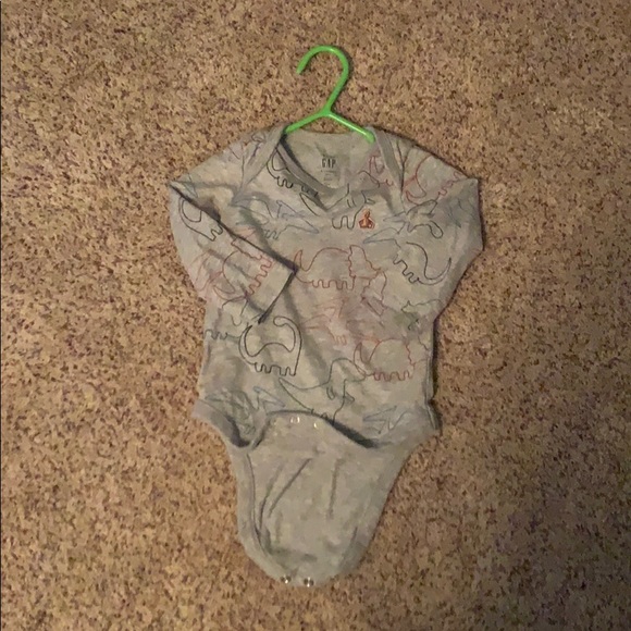 Gap Long sleeve onesie plus denim overalls - Picture 3 of 3